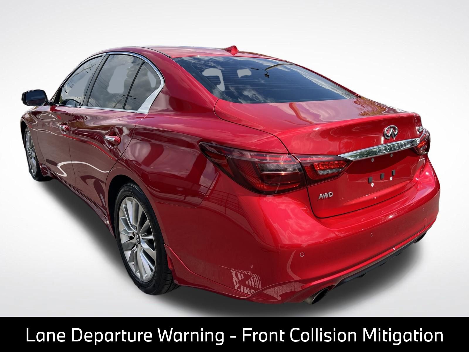 Used 2022 INFINITI Q50 Luxe w/ Cargo Package AWD/4WD image 8