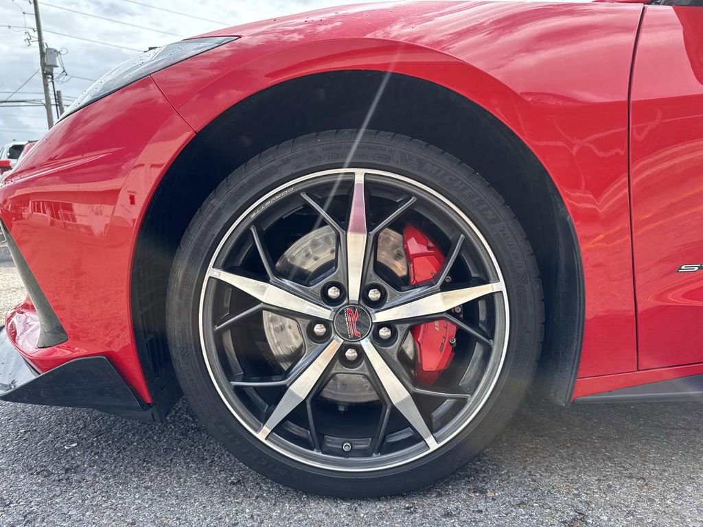 Used 2023 Chevrolet Corvette Stingray Preferred Cpe w/ Z51 Performance Package RWD image 5