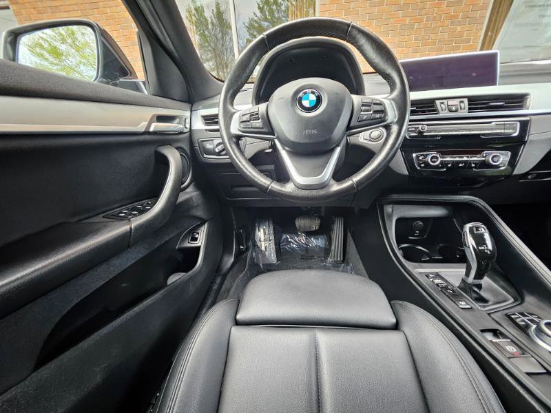 Used 2021 BMW X2 xDrive28i w/ Premium Package image 3