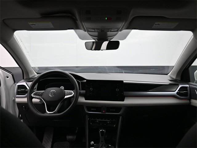 New 2026 Volkswagen Taos SEL image 10