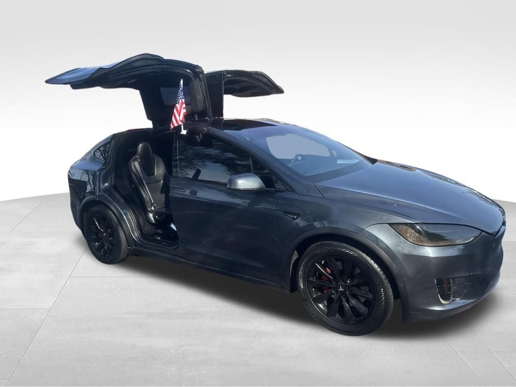 Used 2016 Tesla Model X Performance image 27