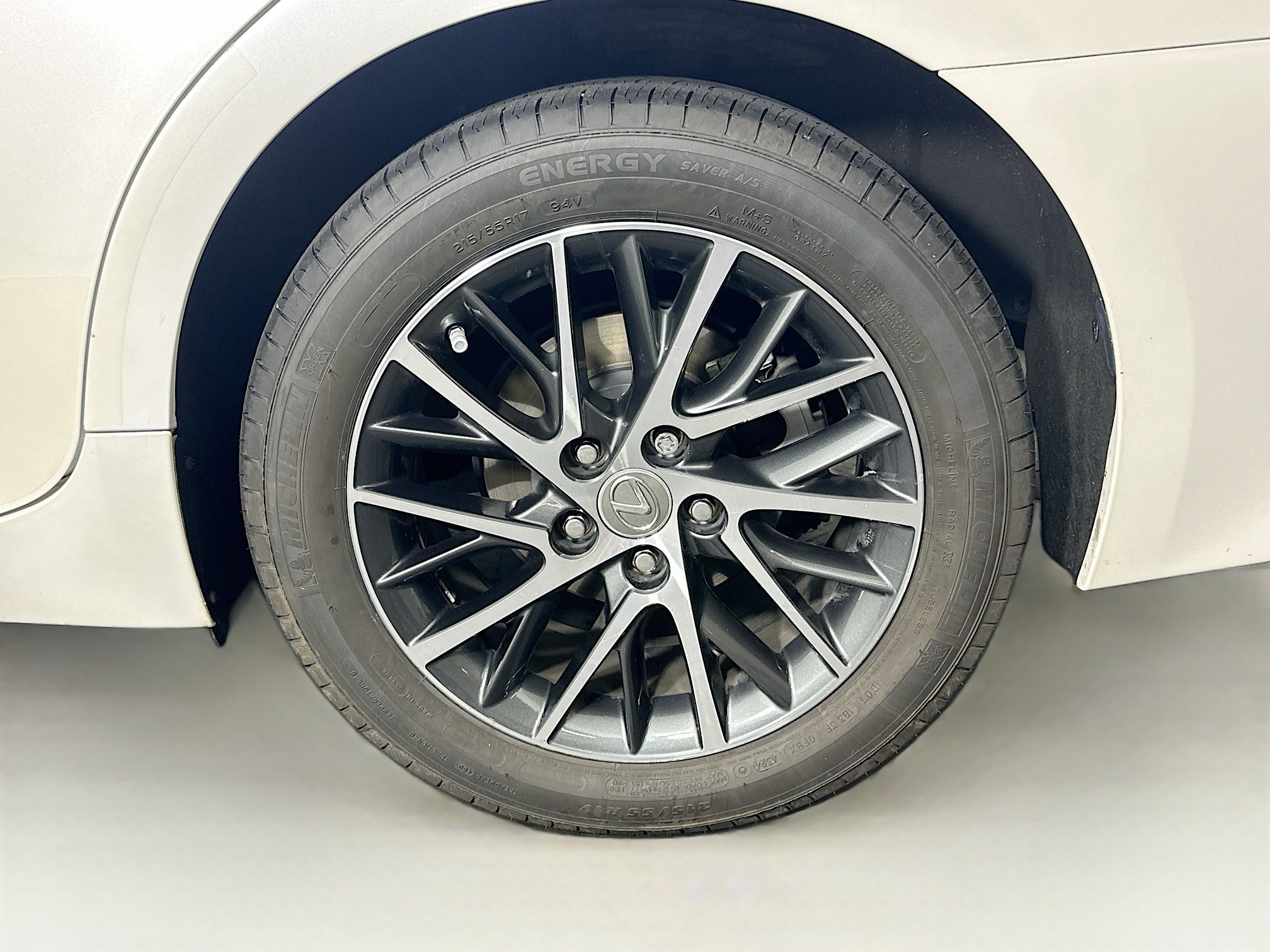 Used 2018 Lexus ES 350 w/ Luxury Package w/Wood Trim FWD image 11