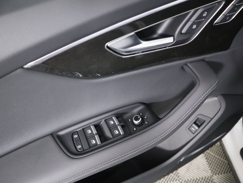 New 2025 Audi Q7 3.0T Premium Plus image 25