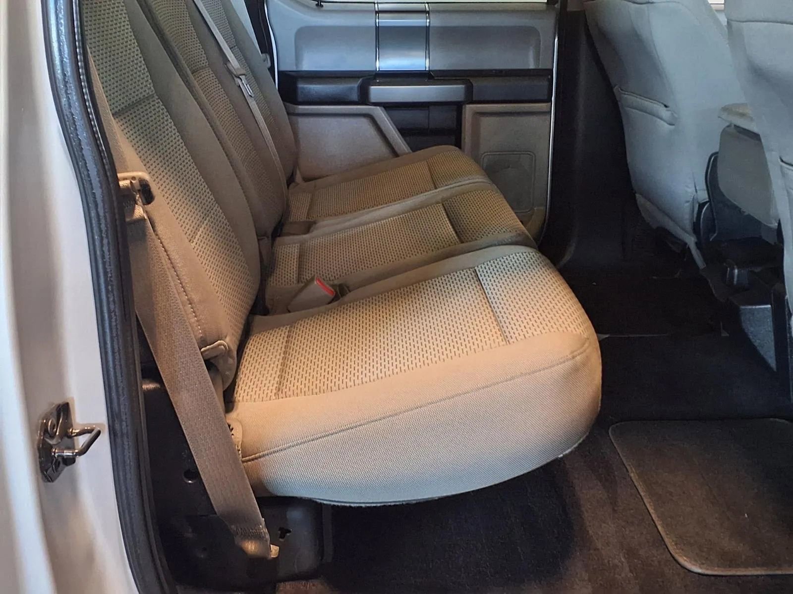 Used 2015 Ford F150 XLT w/ Equipment Group 301A Mid AWD/4WD image 12