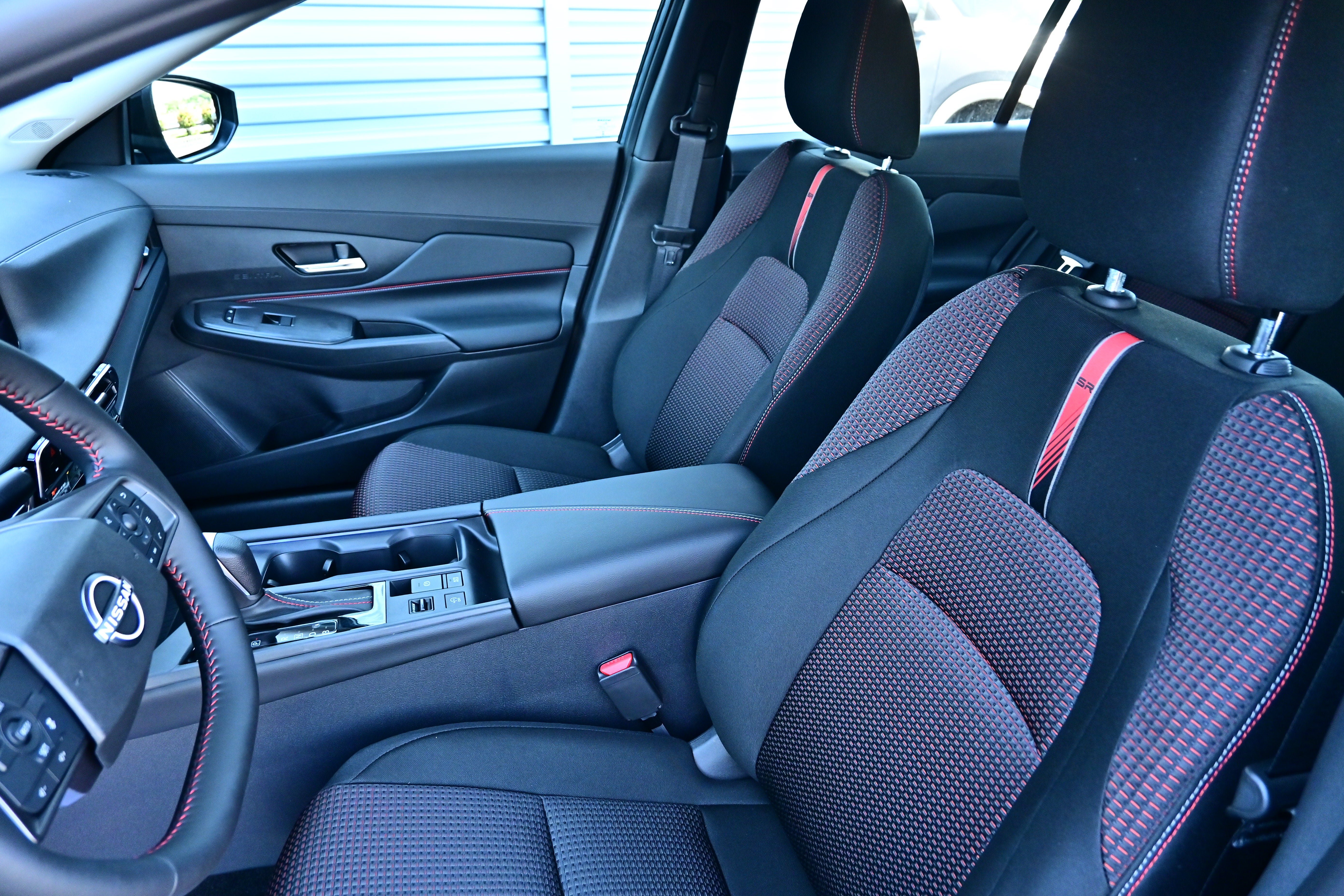 New 2026 Nissan Sentra SR FWD image 20
