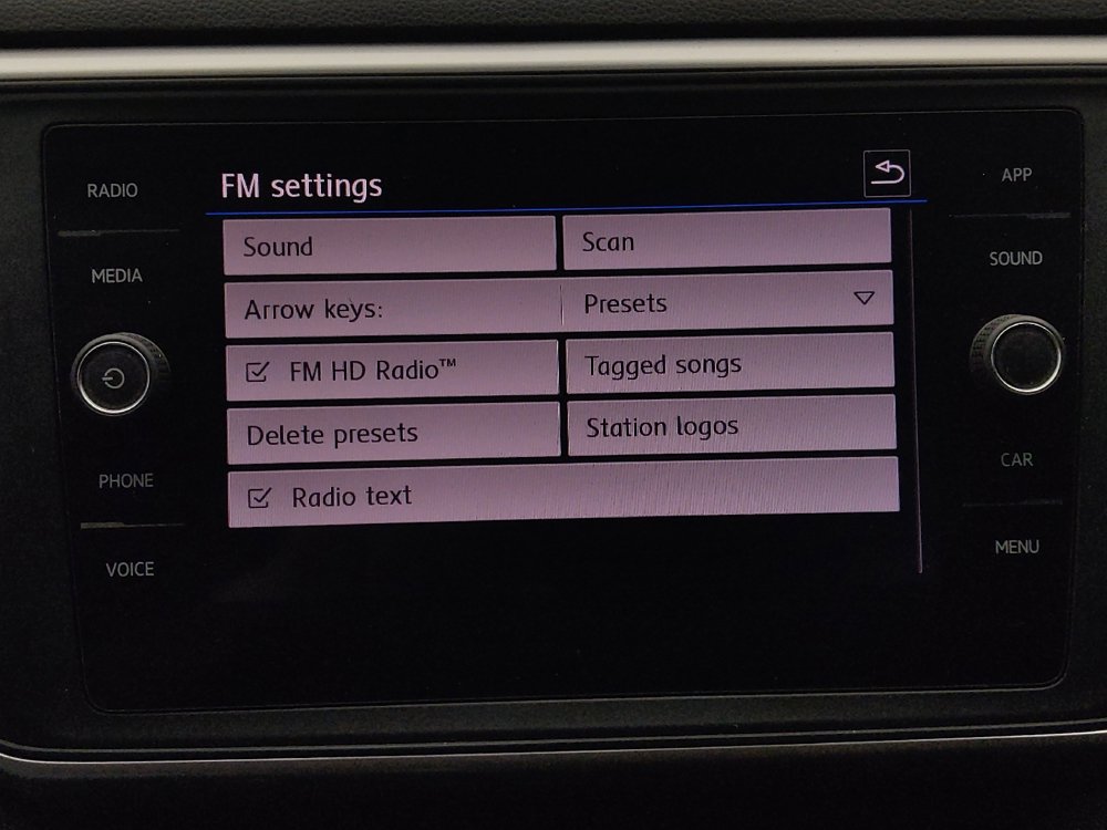 Used 2021 Volkswagen Atlas SE w/ Towing Package FWD image 25