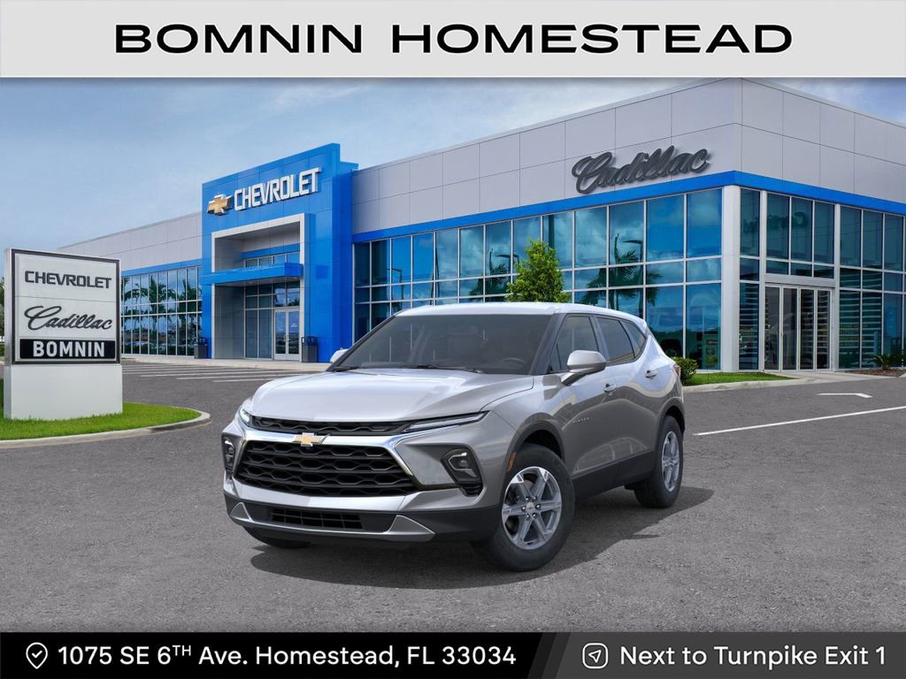 New 2025 Chevrolet Blazer LT FWD image 1