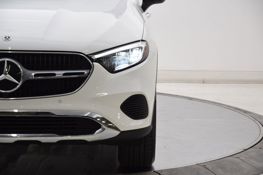 Certified 2026 Mercedes-Benz GLC 300 image 10