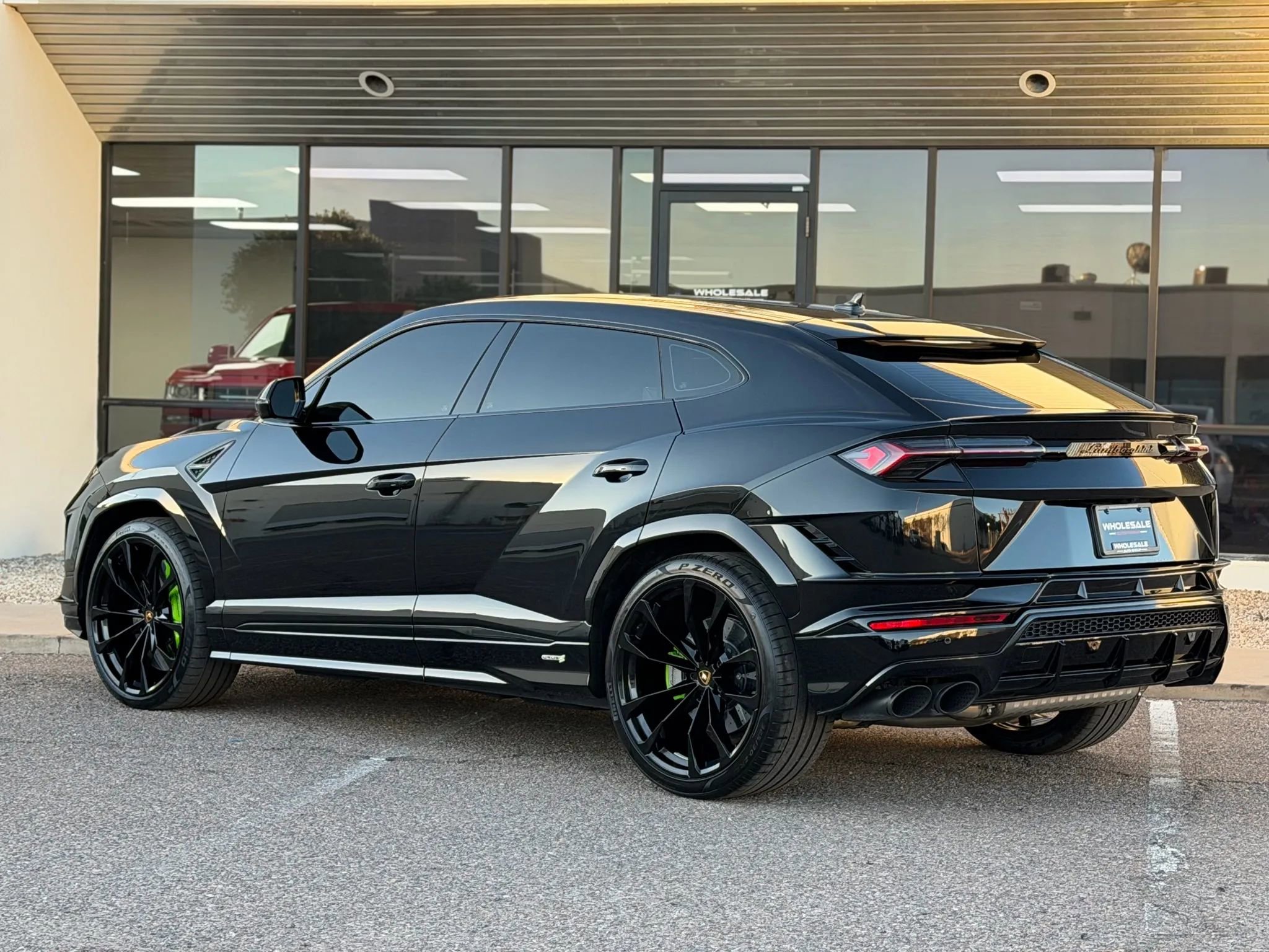Used 2024 Lamborghini Urus S image 12