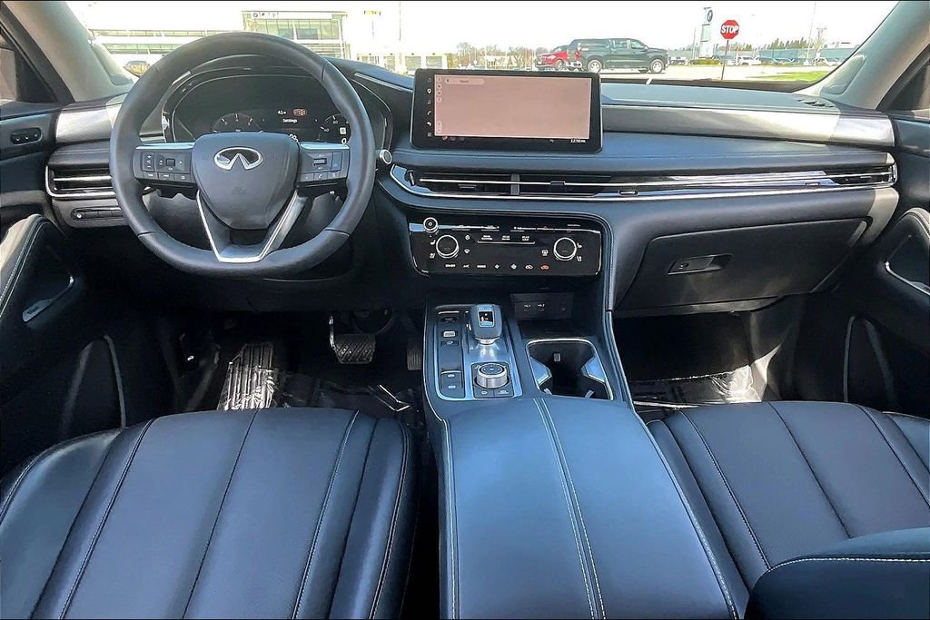 Certified 2026 INFINITI QX60 Luxe w/ Cargo Package image 21