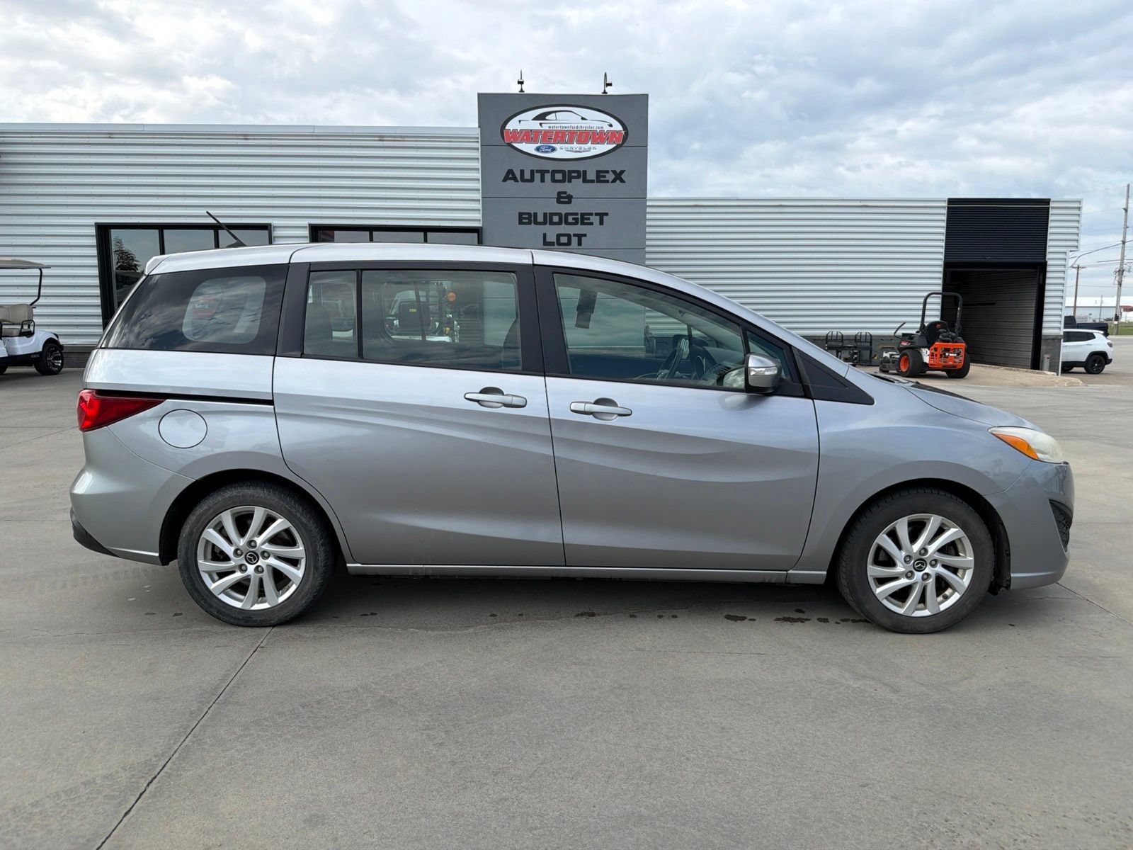 Used 2014 MAZDA MAZDA5 Sport