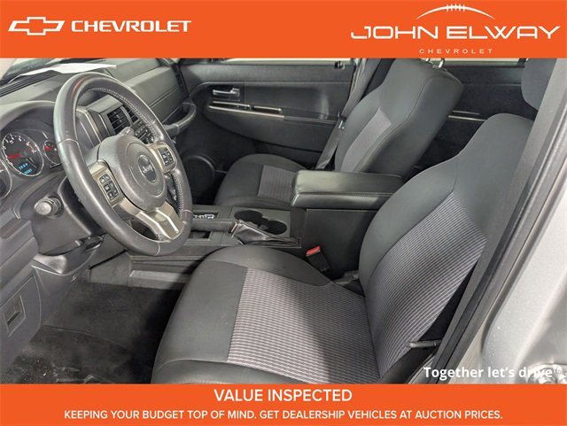 Used 2011 Jeep Liberty Renegade image 14