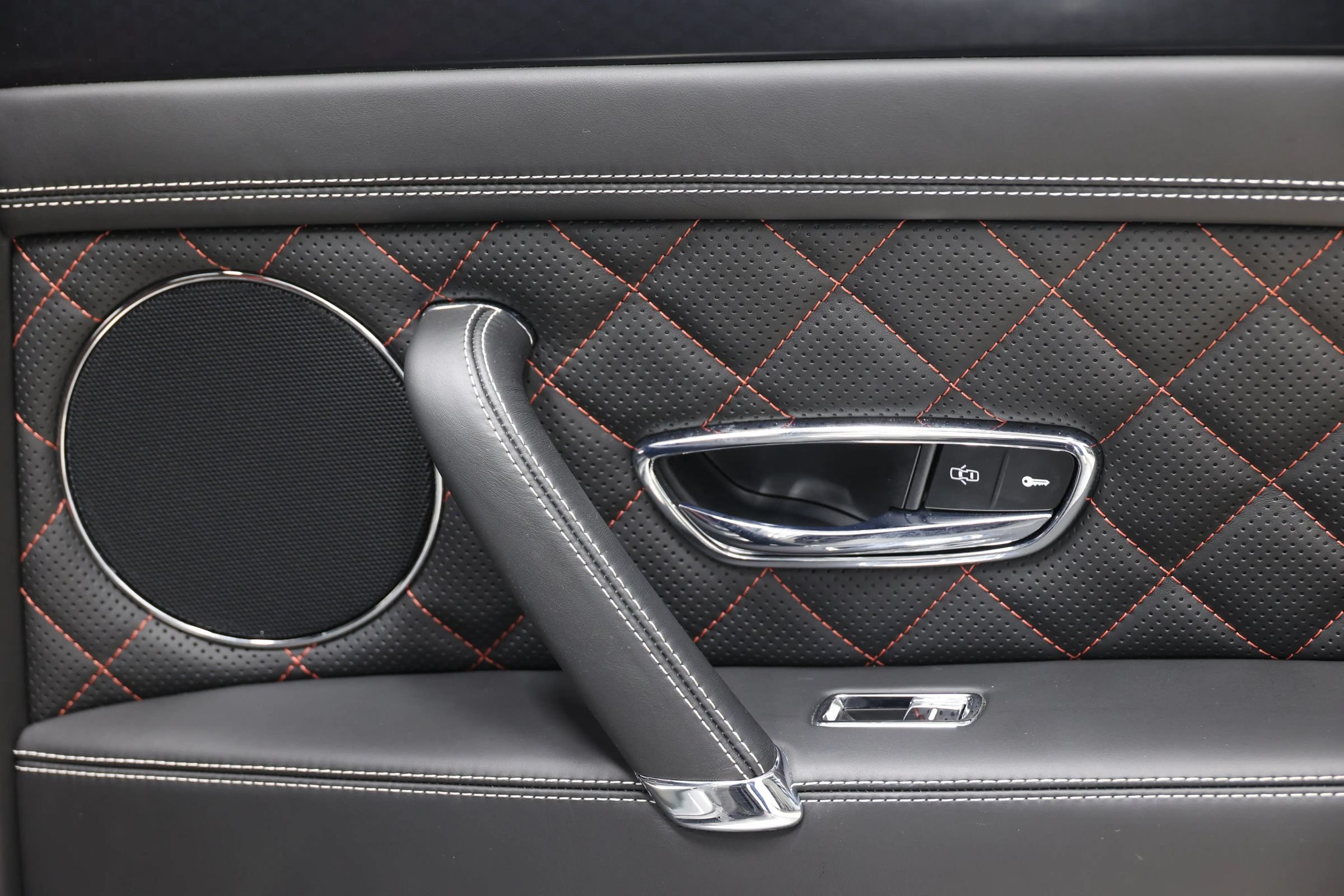 Used 2017 Bentley Flying Spur S W12 AWD/4WD image 71