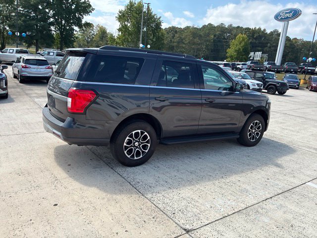 Used 2024 Ford Expedition XLT AWD/4WD image 30