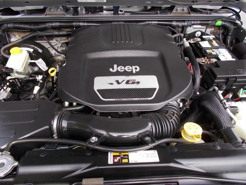 Used 2016 Jeep Wrangler Unlimited Sport AWD/4WD image 16