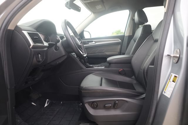 Used 2023 Volkswagen Atlas SE FWD image 16