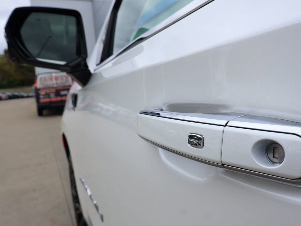 Used 2023 GMC Yukon XL Denali w/ Max Trailering Package AWD/4WD image 11