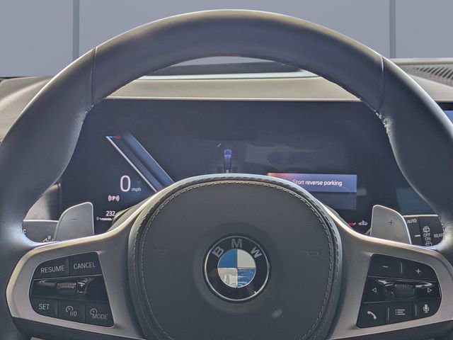 Used 2025 BMW X7 xDrive40i w/ Executive Package image 33