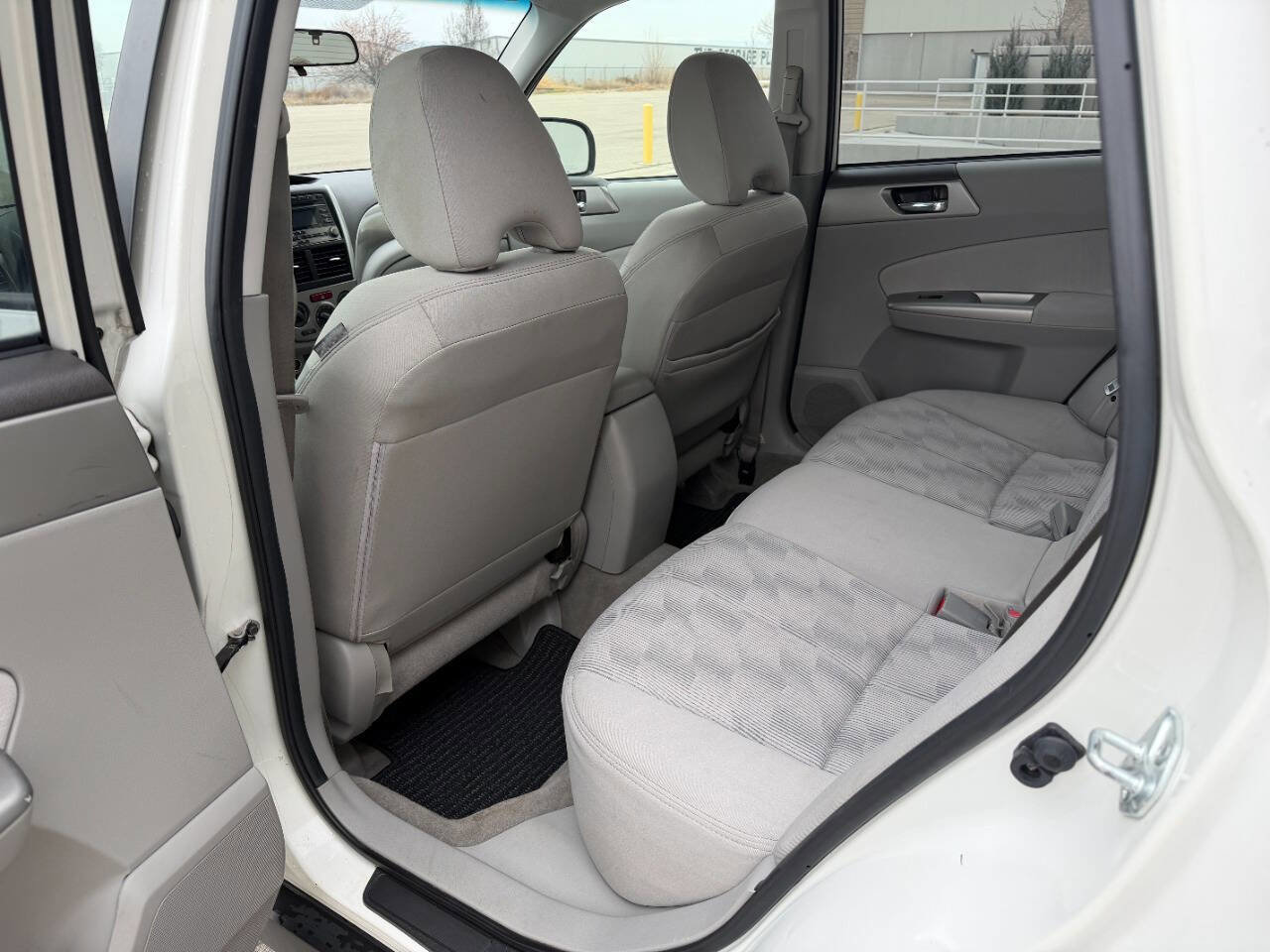 Used 2009 Subaru Forester 2.5X image 26