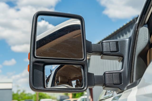 Used 2012 Ford F250 Lariat w/ Lariat Interior Pkg image 11