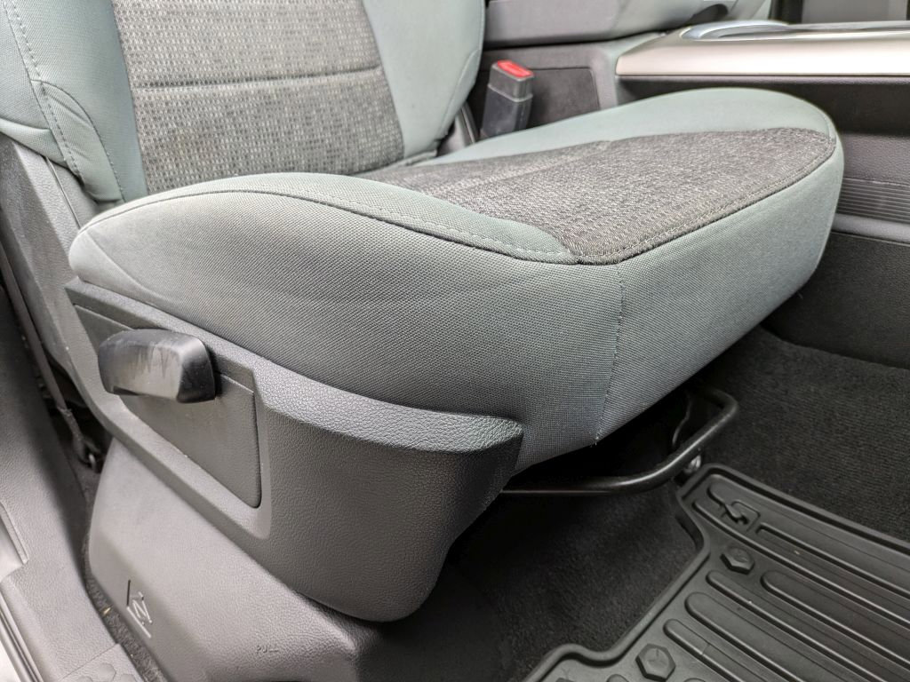 Used 2018 RAM 1500 Big Horn image 27