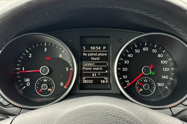 Used 2013 Volkswagen Golf TDI FWD image 22