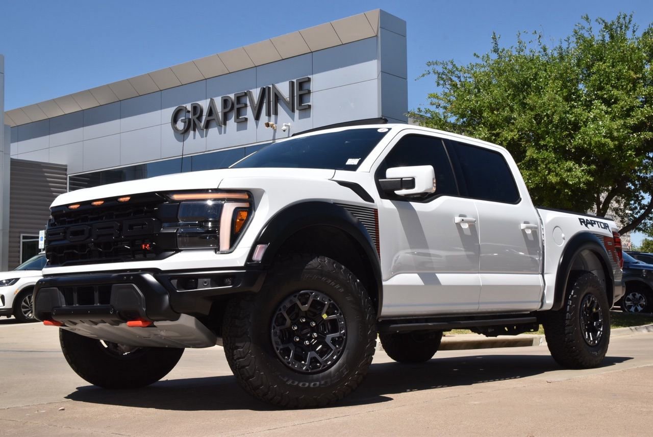 Used 2025 Ford F150 Raptor w/ Equipment Group 803A Raptor R AWD/4WD image 2