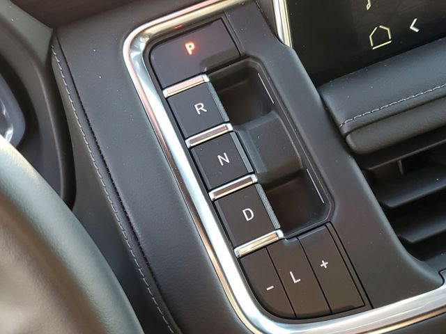 Certified 2023 GMC Yukon SLE image 17