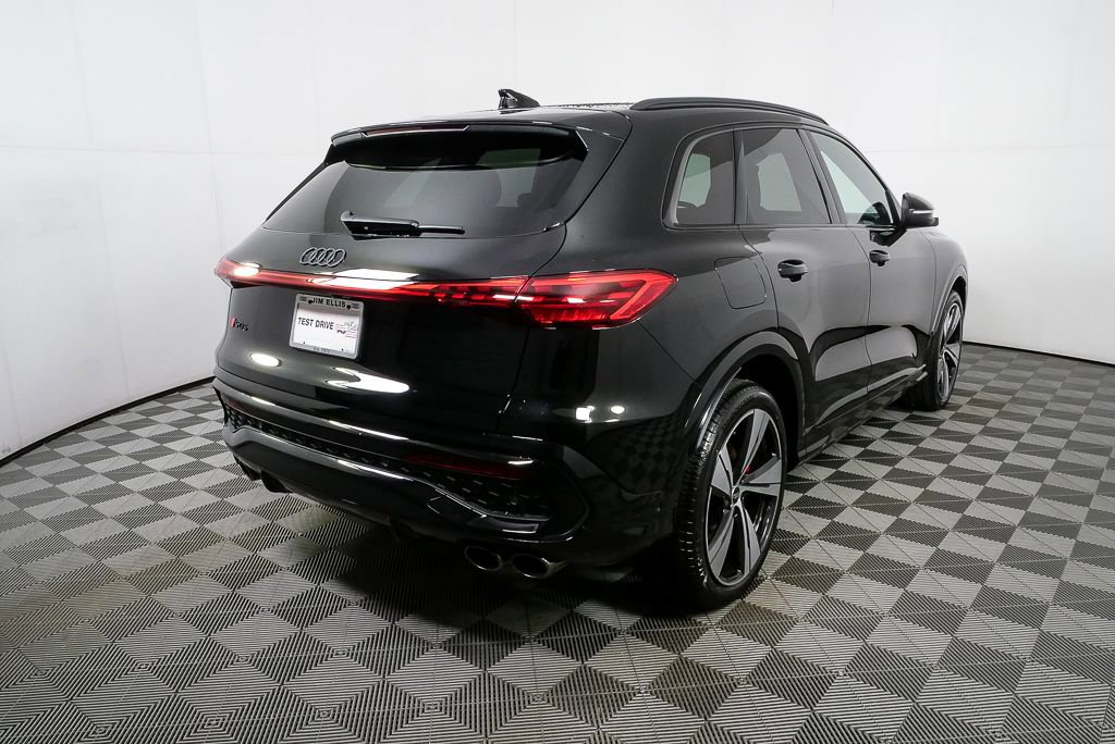 New 2025 Audi SQ5 Premium Plus AWD/4WD image 3