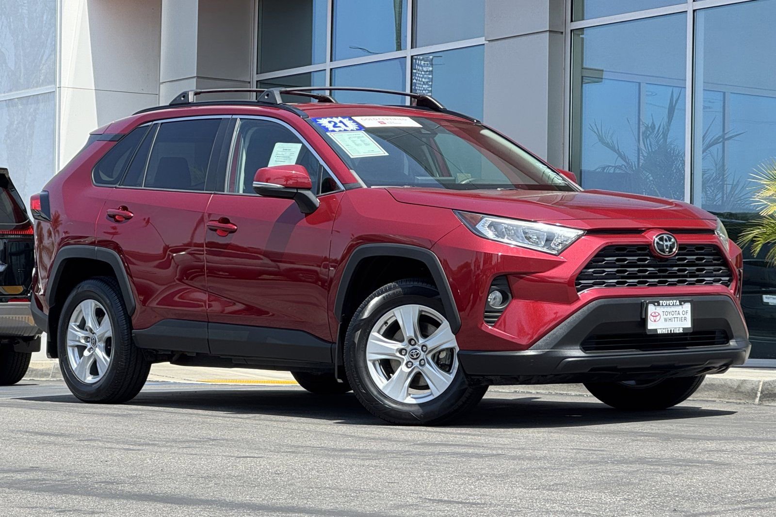 Used 2021 Toyota RAV4 XLE FWD image 2