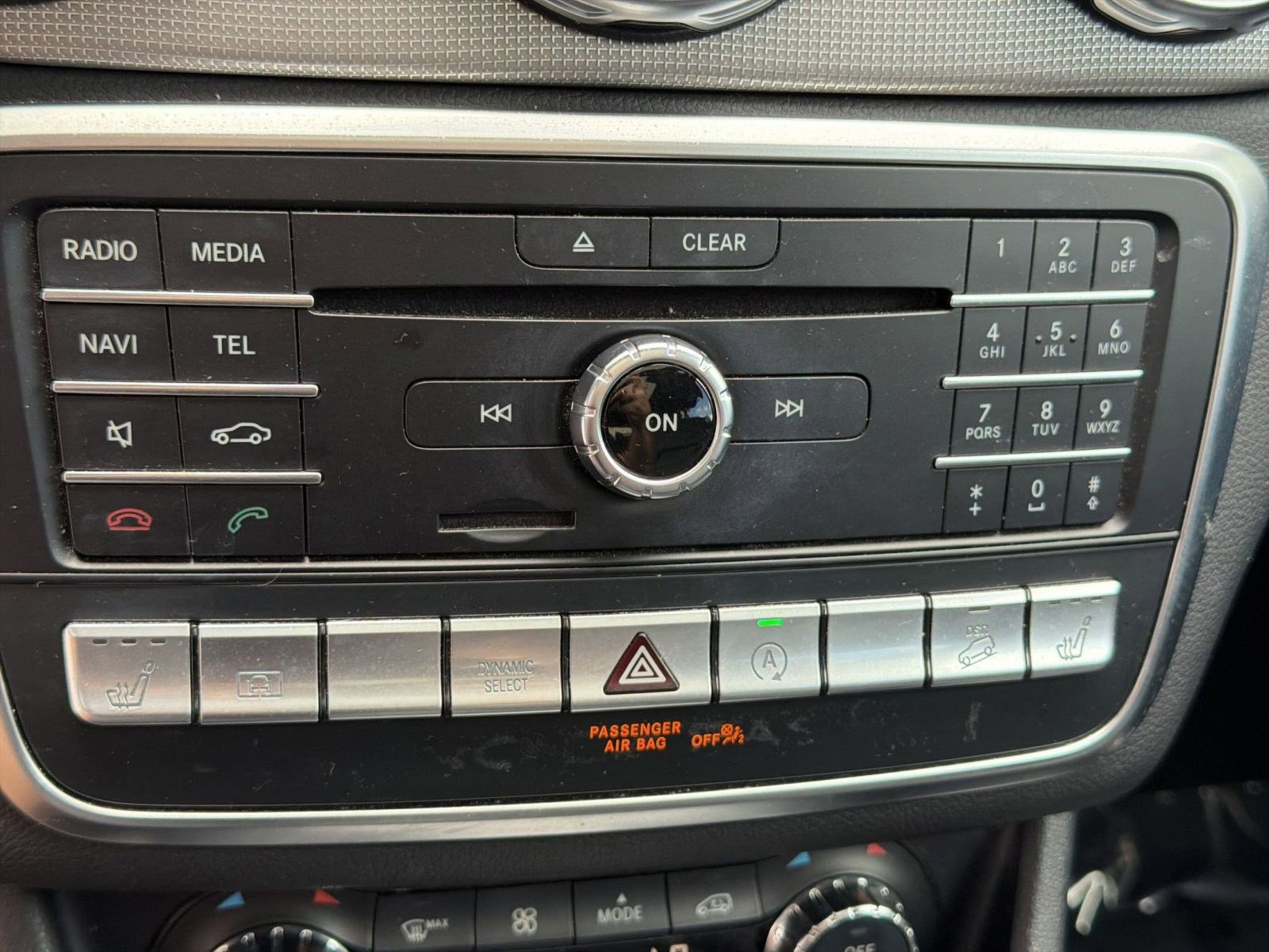 Used 2019 Mercedes-Benz GLA 250 4MATIC image 17