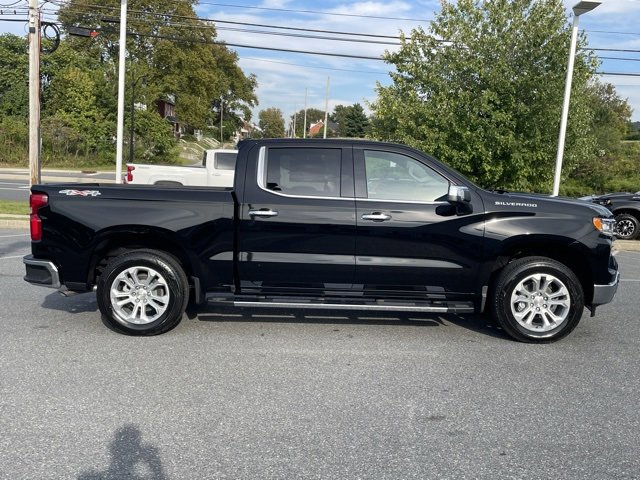 New 2026 Chevrolet Silverado 1500 LTZ w/ LTZ Premium Package image 8