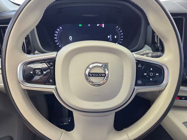 Certified 2024 Volvo XC60 B5 Plus w/ Protection Package Premier AWD/4WD image 36