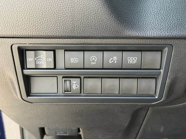 Used 2026 Toyota Tundra SR5 AWD/4WD image 19