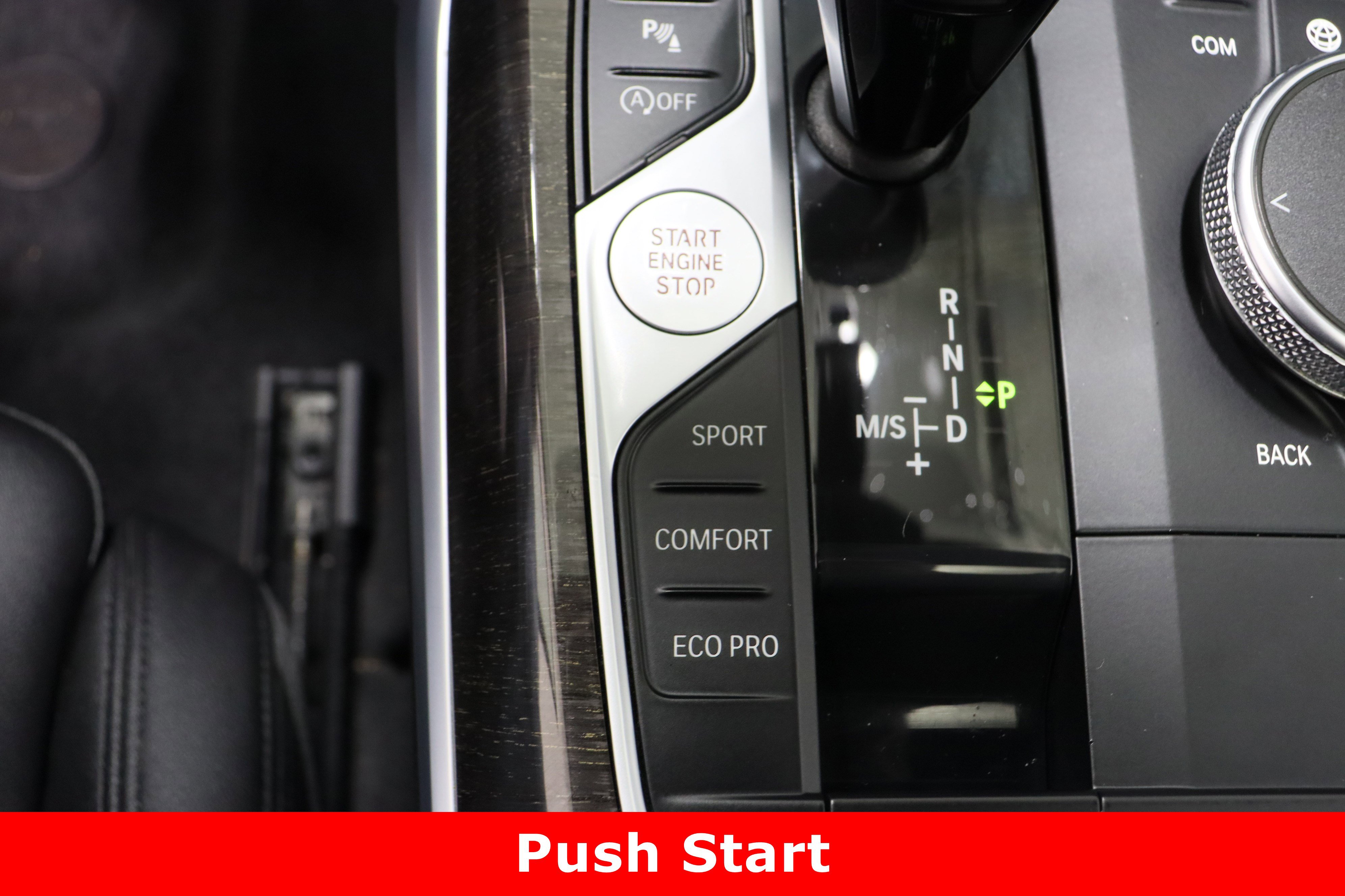 Used 2020 BMW 330i Sedan w/ Premium Package image 18