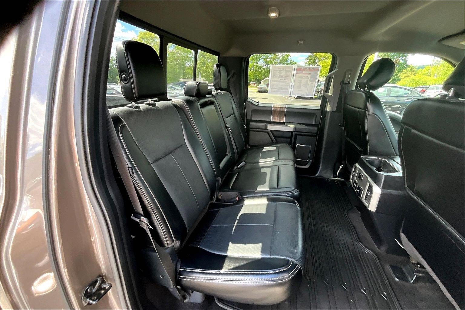 Used 2018 Ford F150 Lariat AWD/4WD image 24