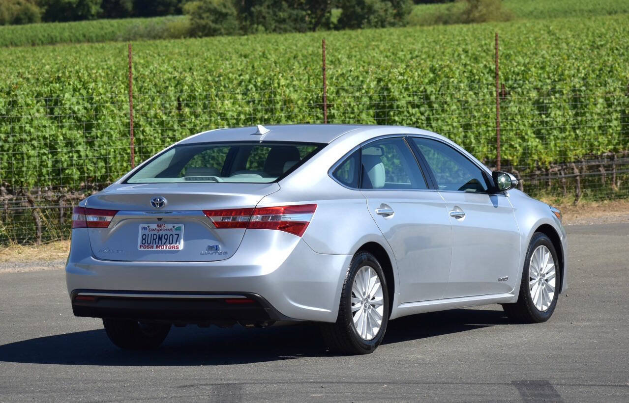 Used 2014 Toyota Avalon Limited w/ Technology Package FWD image 11
