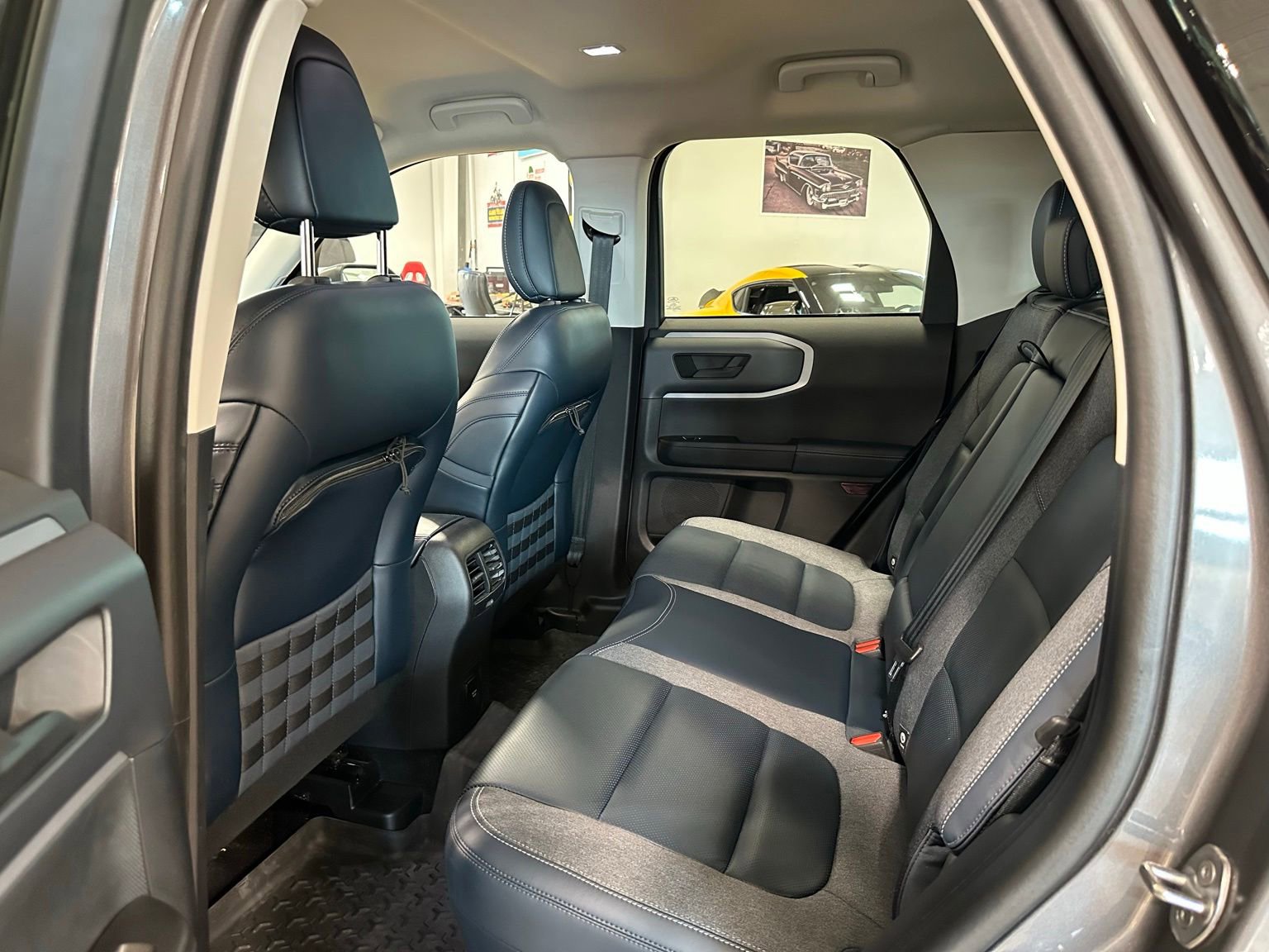 Used 2021 Ford Bronco Sport Outer Banks AWD/4WD image 33