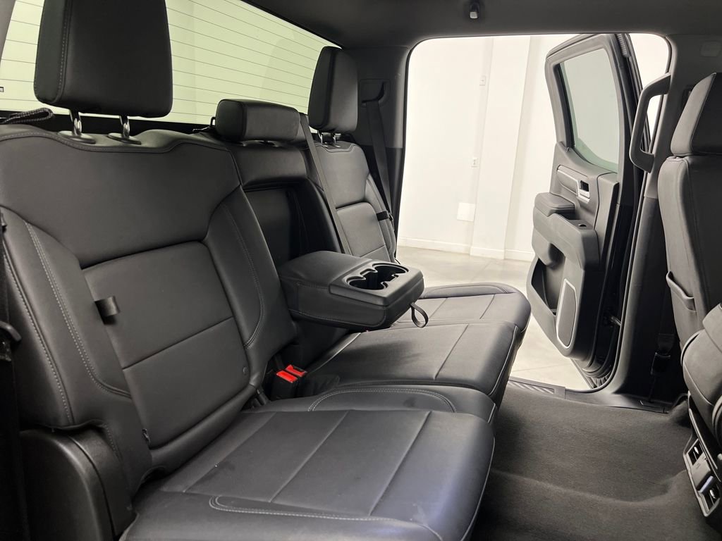 Used 2025 GMC Sierra 1500 SLT image 19