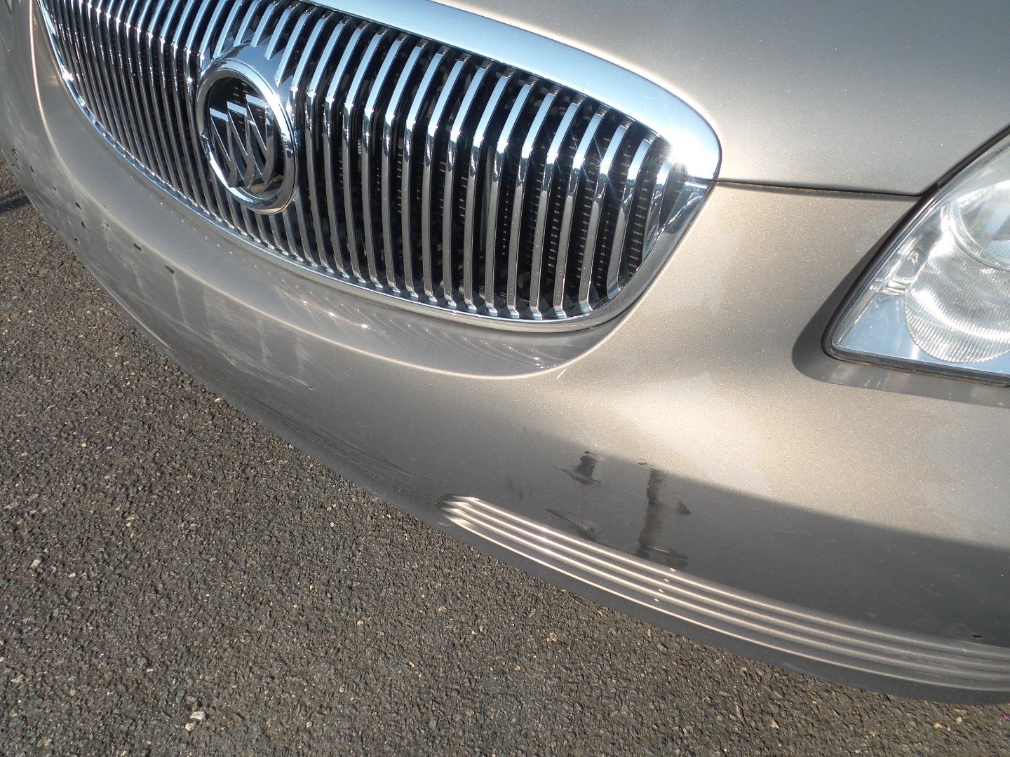 Used 2007 Buick Lucerne CXL w/ Luxury Package image 4