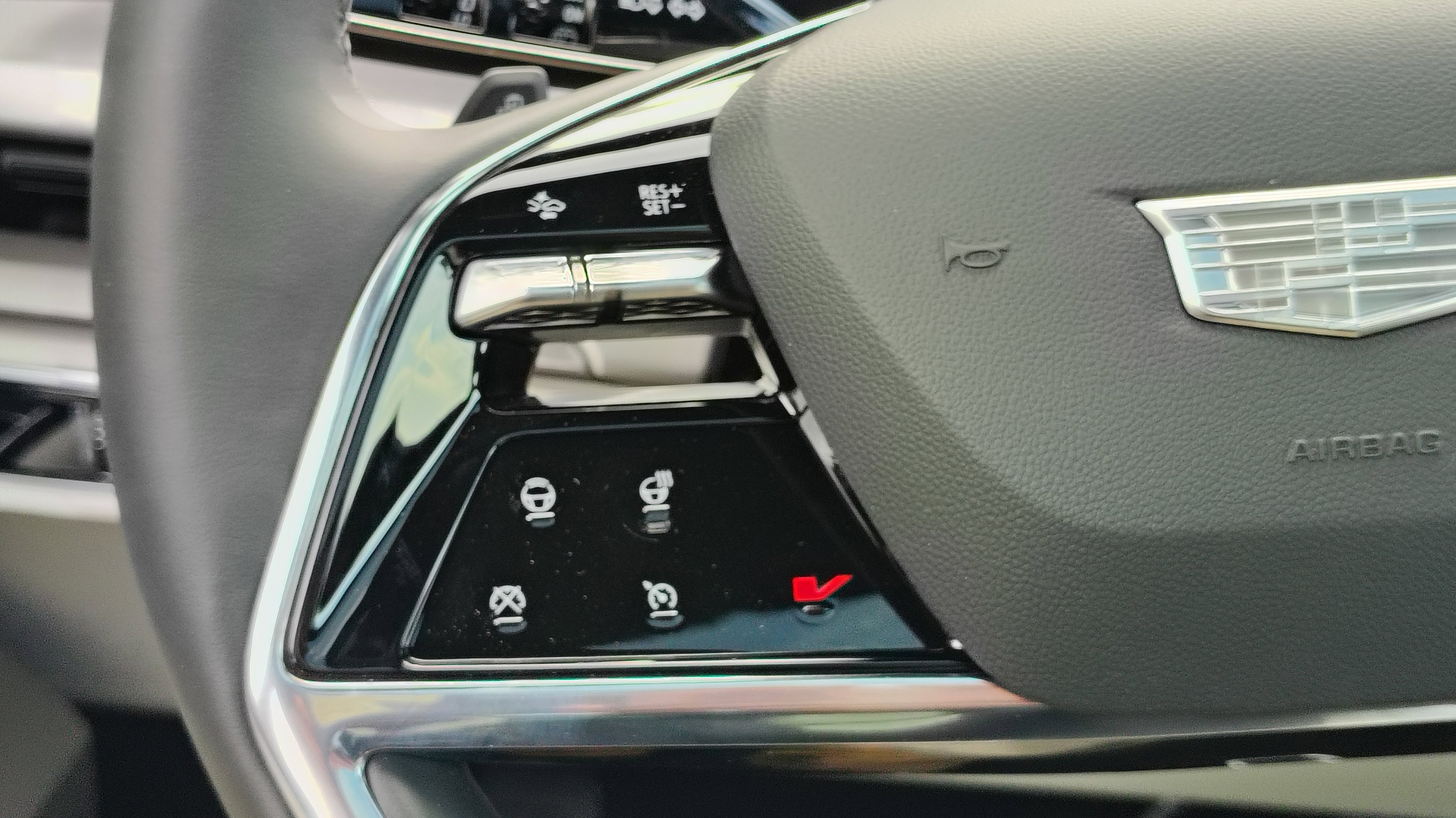 New 2026 Cadillac Vistiq Sport image 15
