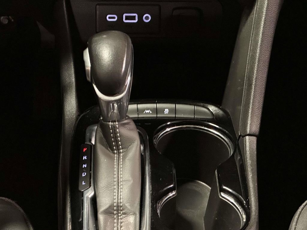 Used 2020 Buick Encore GX Select FWD image 20