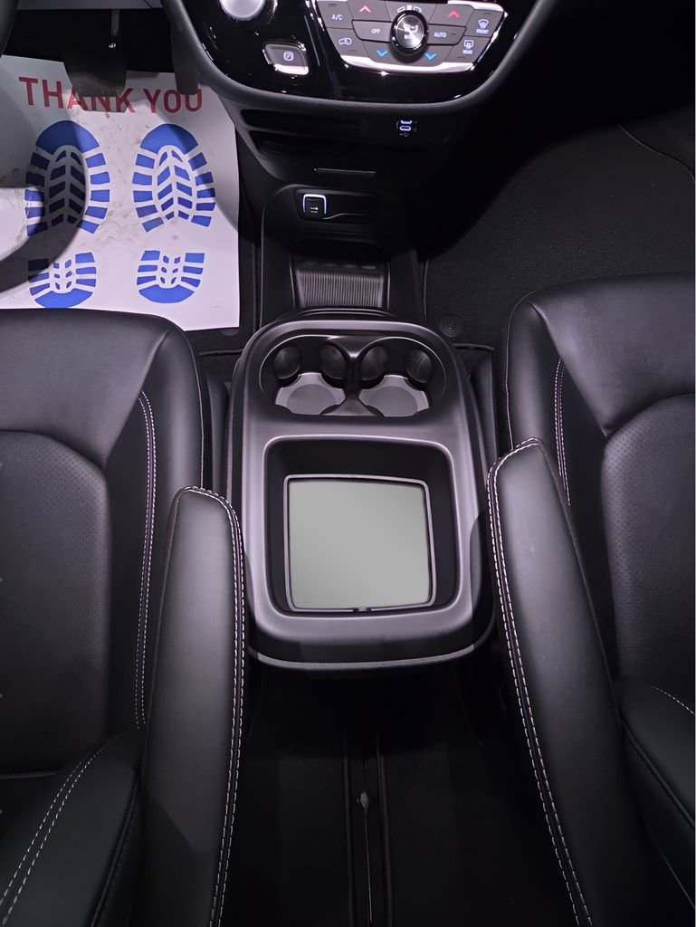 New 2026 Chrysler Pacifica Select image 20