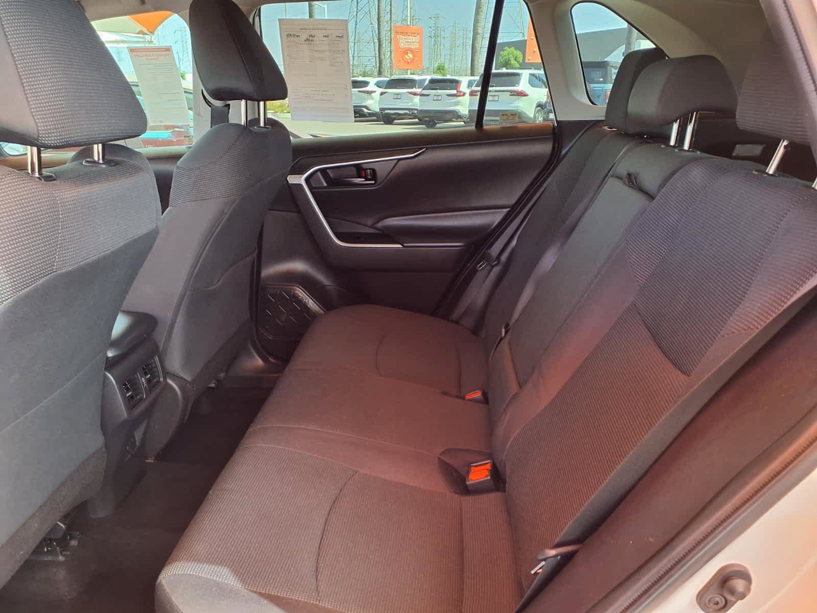 Certified 2024 Toyota RAV4 LE FWD image 10