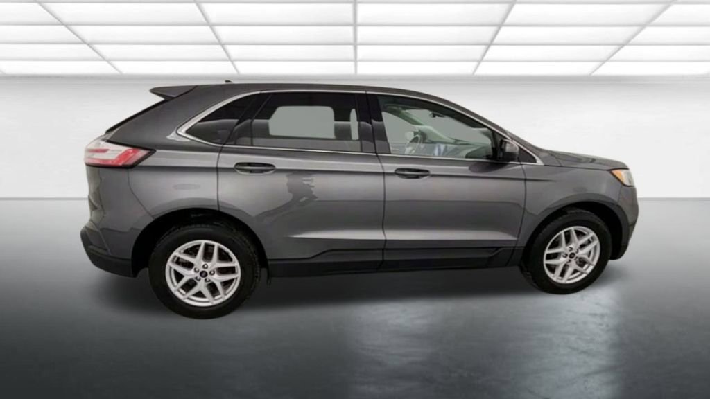 Used 2022 Ford Edge SEL w/ Convenience Package image 8