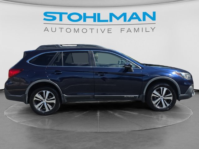 Used 2018 Subaru Outback 2.5i Limited AWD/4WD image 4