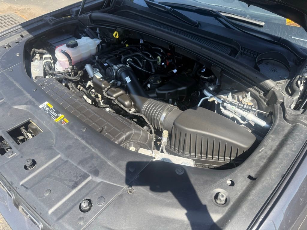 Used 2023 Jeep Grand Cherokee L Laredo AWD/4WD image 63