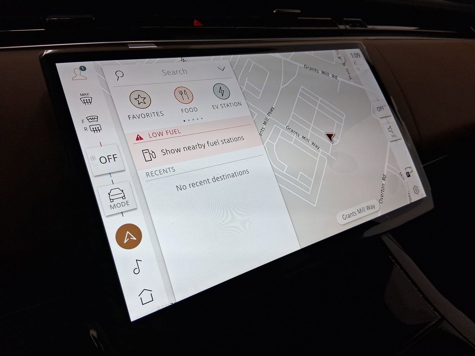 New 2026 Land Rover Range Rover Sport Dynamic SE image 25