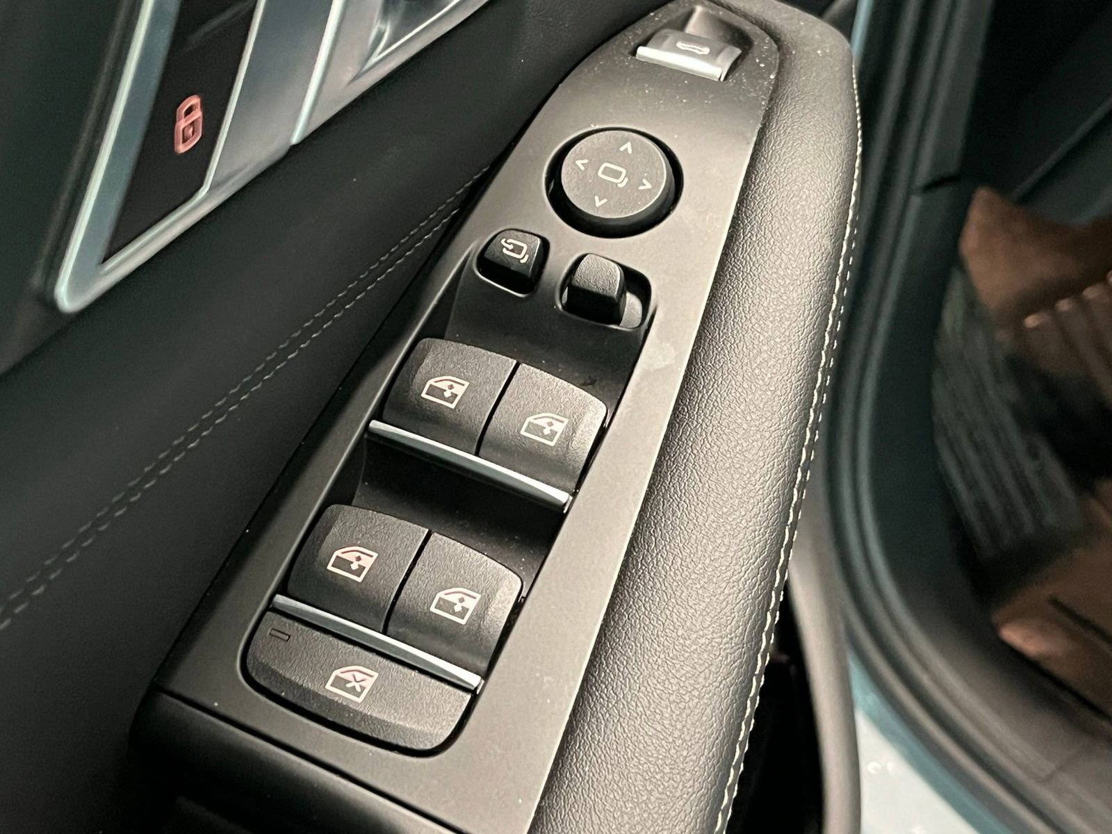 Used 2026 BMW X5 M60i w/ Climate Comfort Package AWD/4WD image 37