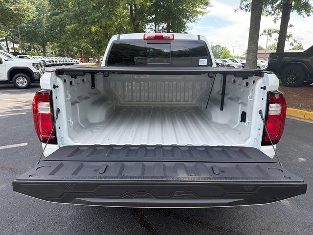 Used 2025 GMC Canyon AT4 w/ Technology Plus Package AWD/4WD image 18